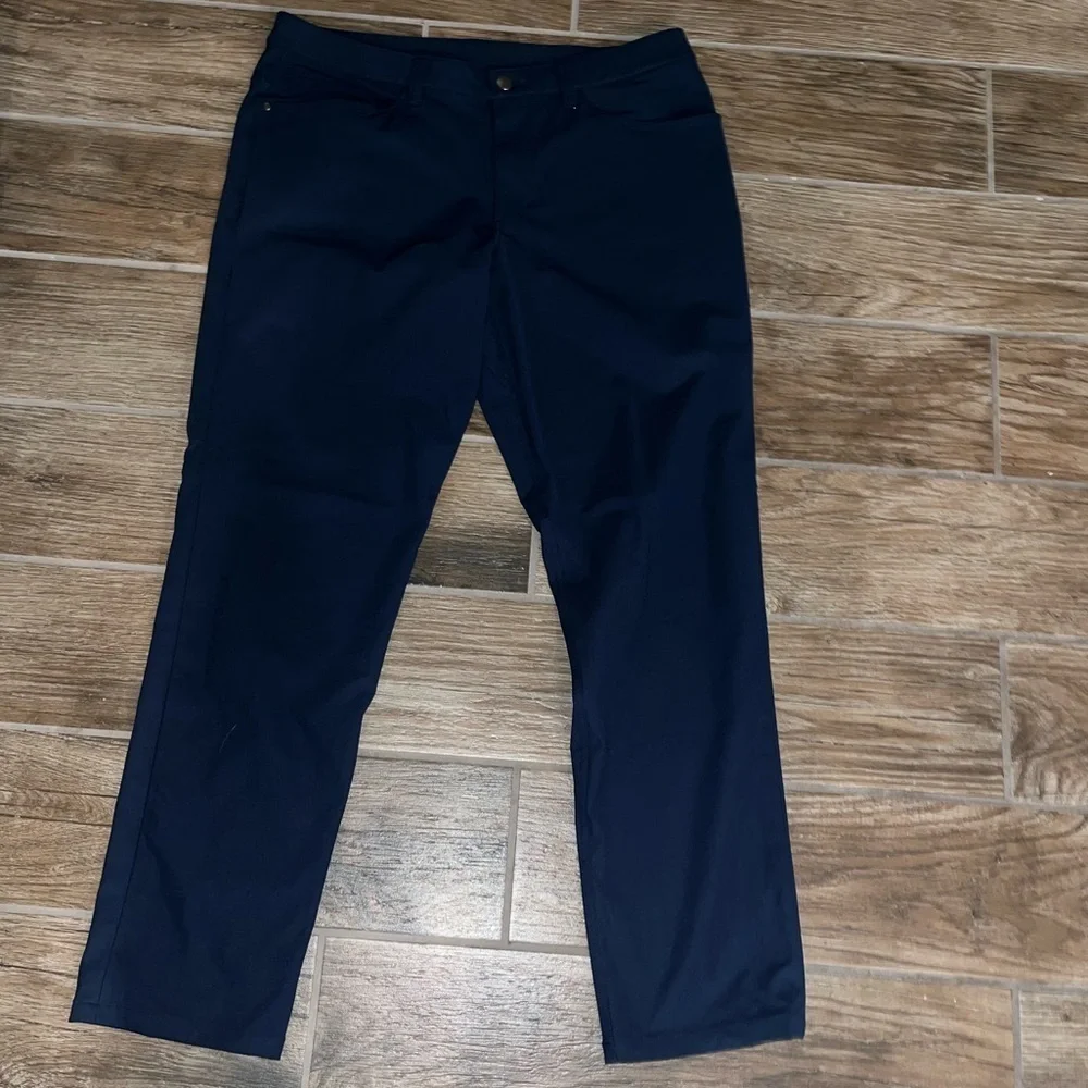Lululemon ABC Classic Warpstreme men’s Navy Blue Pants